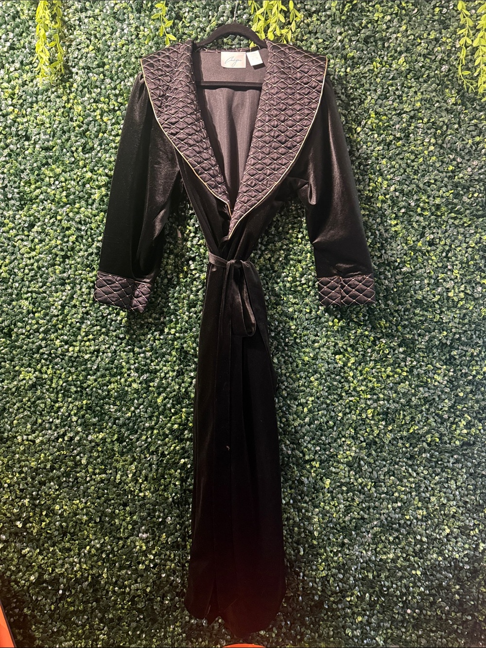 Luxurious Black Quilted Velvet Robe with Shawl Collar -